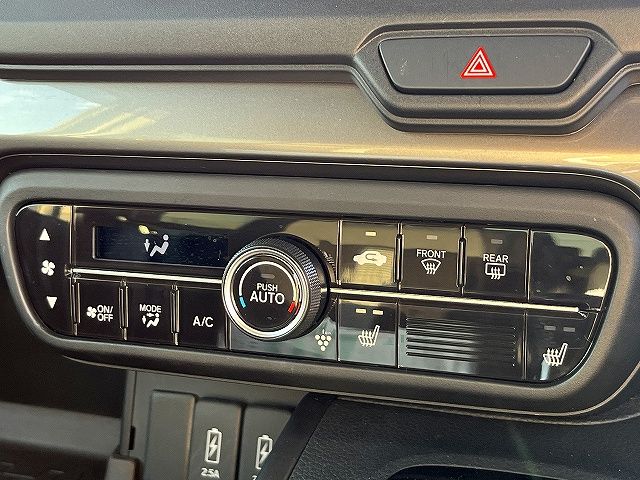 HONDA N BOX 2023 Image 31