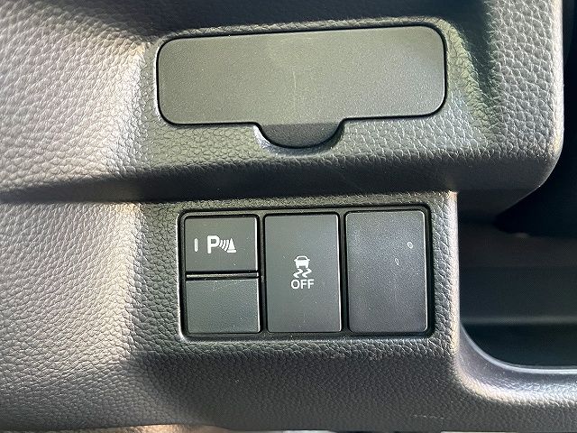 HONDA N BOX 2023 Image 31