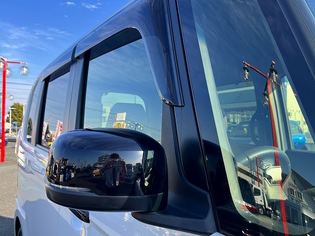 HONDA N BOX 2023 Image 31