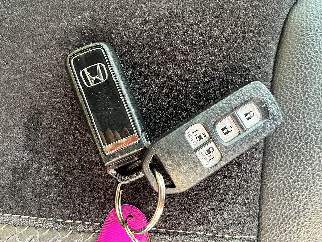 HONDA N BOX 2023 Image 31