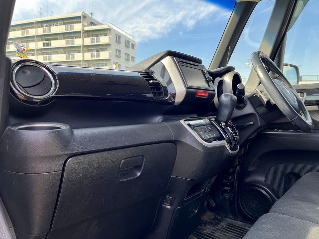 HONDA N BOX 4WD 2013 Image 31