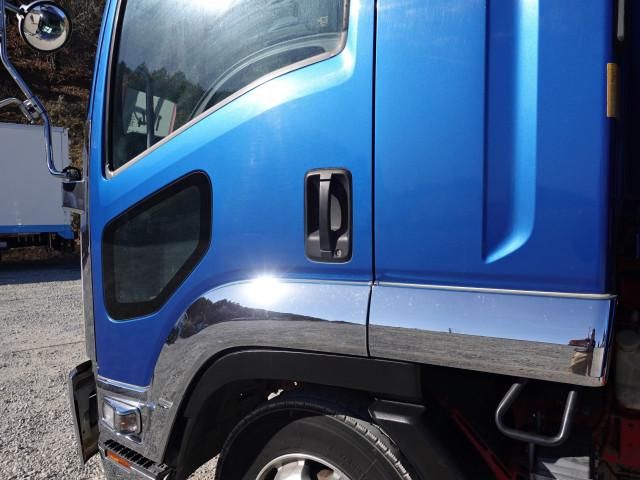 ISUZU FORWARD 2011 Image 31