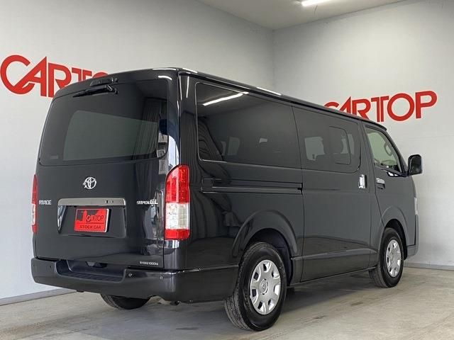 TOYOTA HIACE VAN 2WD 2024 Image 31