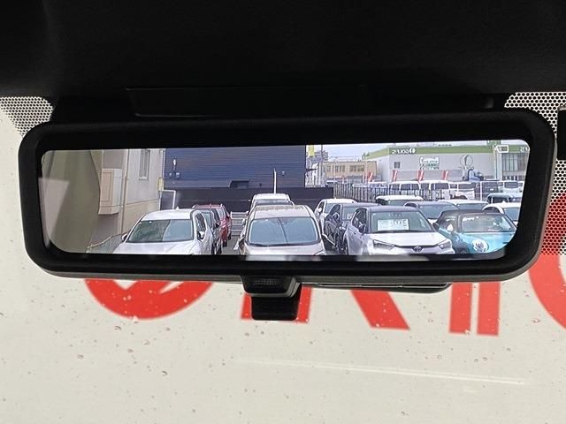 TOYOTA HIACE VAN 2WD 2024 Image 31