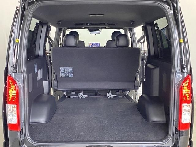 TOYOTA HIACE VAN 2WD 2024 Image 31