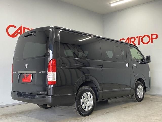 TOYOTA HIACE VAN 2WD 2024 Image 31