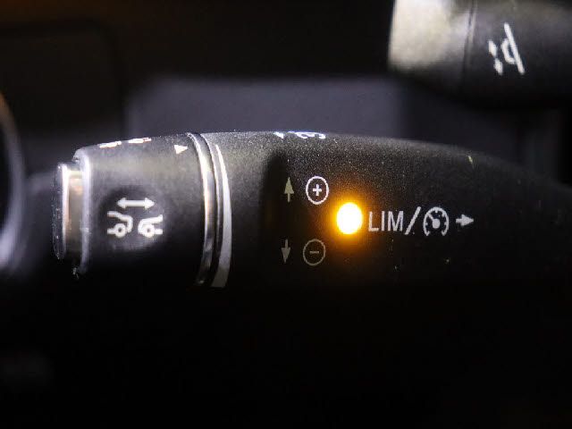 MERCEDES BENZ GLK CL 2015 Image 31