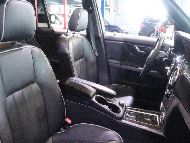 MERCEDES BENZ GLK CL 2015 Image 31