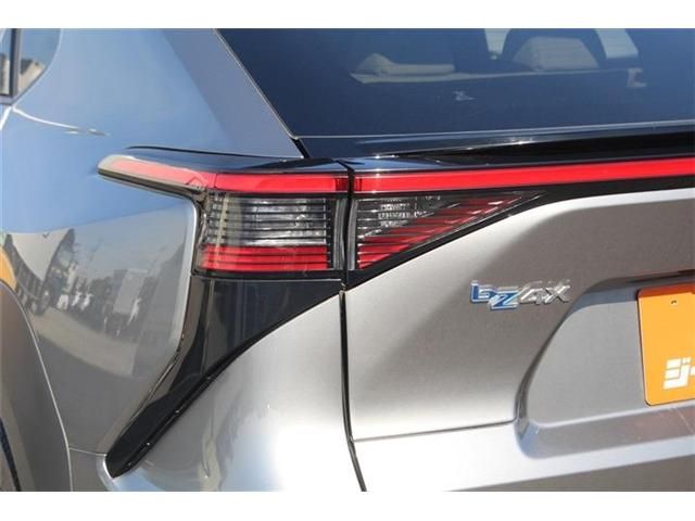 TOYOTA BZ4X 2022 Image 31