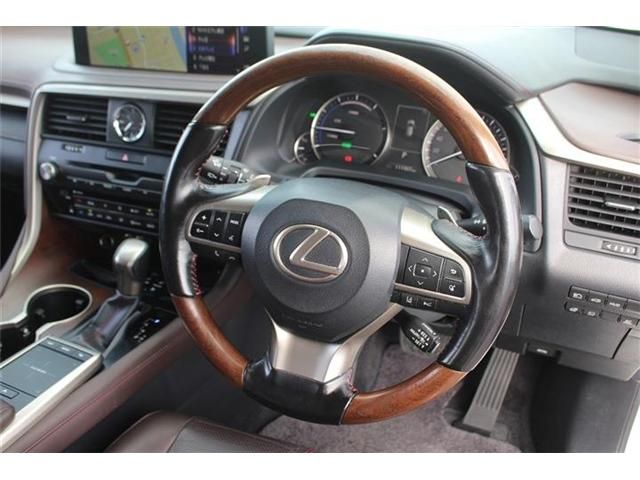 TOYOTA LEXUS RX450H 2WD 2020 Image 31