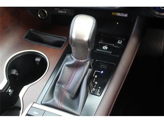 TOYOTA LEXUS RX450H 2WD 2020 Image 31