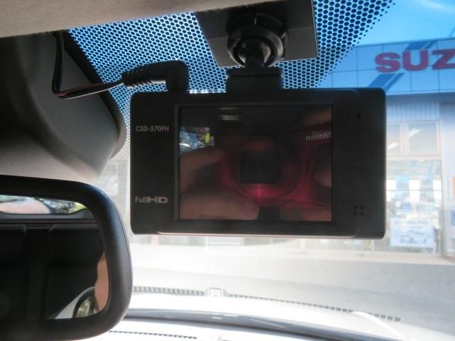 HONDA VEZEL HYBRID 2015 Image 31