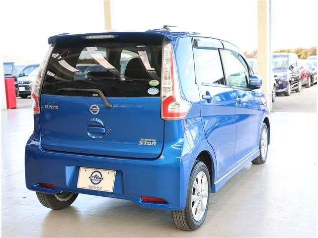 NISSAN DAYZ 2017 Image 31