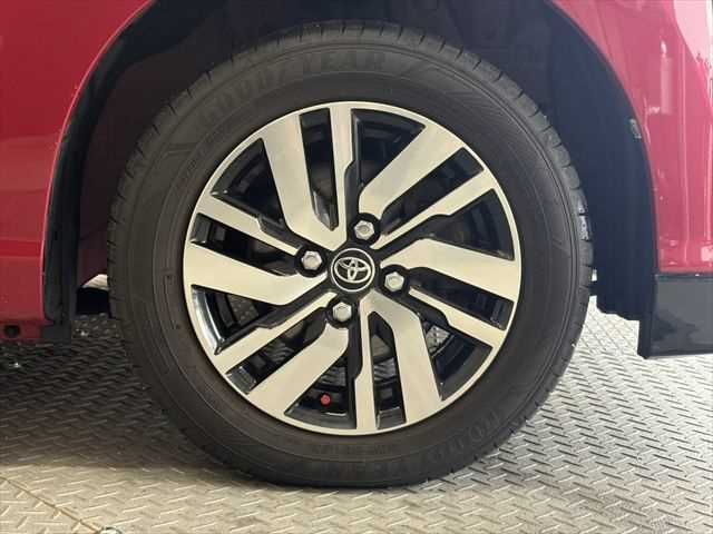 TOYOTA TANK 2018 Image 31