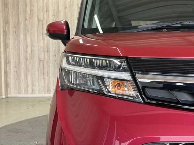 TOYOTA TANK 2018 Image 31