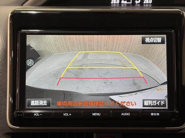 TOYOTA VOXY HYBRID 2017 Image 31