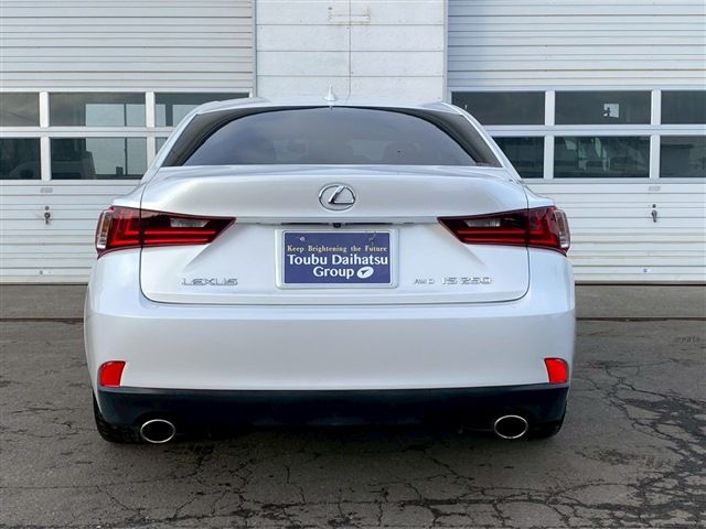 TOYOTA LEXUS IS250 4WD 2016 Image 31