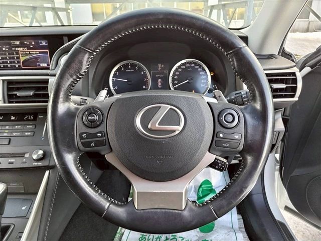 TOYOTA LEXUS IS250 4WD 2016 Image 31