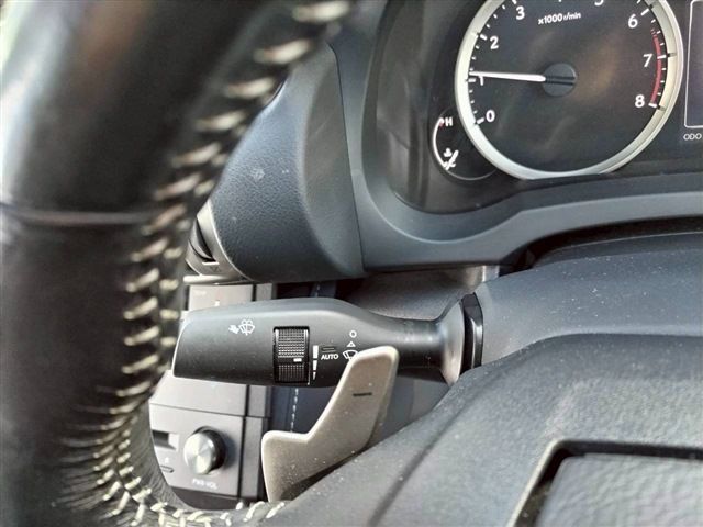 TOYOTA LEXUS IS250 4WD 2016 Image 31