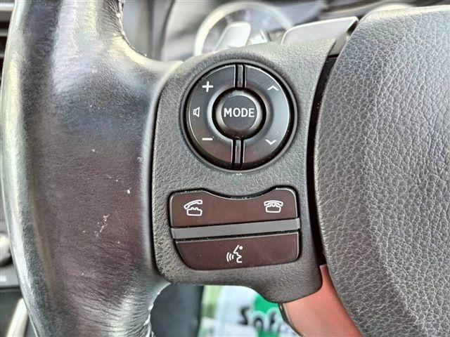 TOYOTA LEXUS IS250 4WD 2016 Image 31