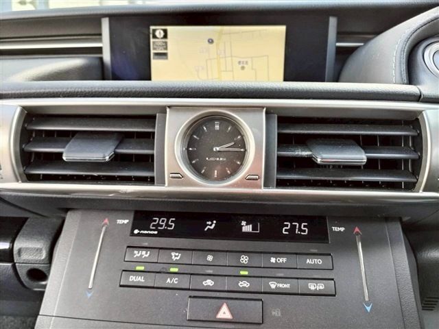 TOYOTA LEXUS IS250 4WD 2016 Image 31