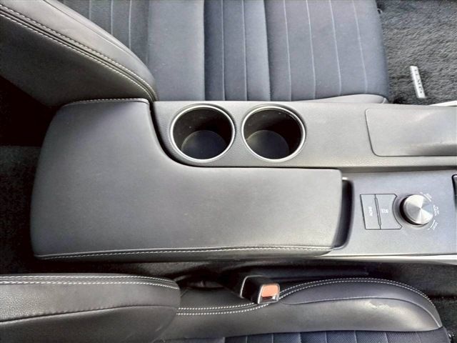 TOYOTA LEXUS IS250 4WD 2016 Image 31