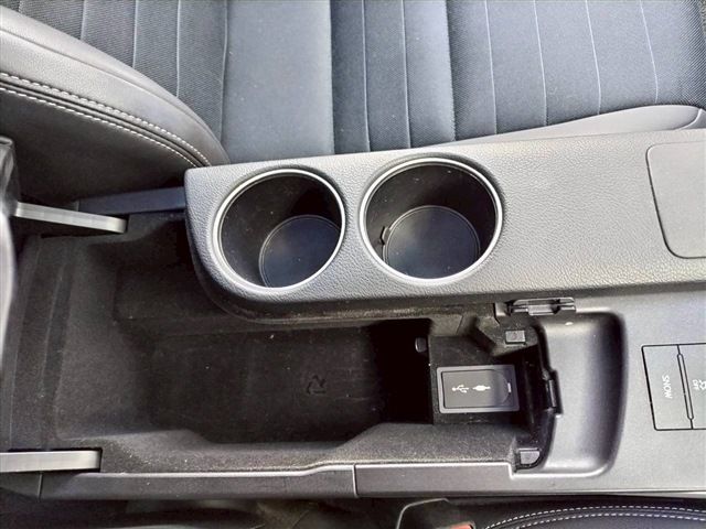 TOYOTA LEXUS IS250 4WD 2016 Image 31