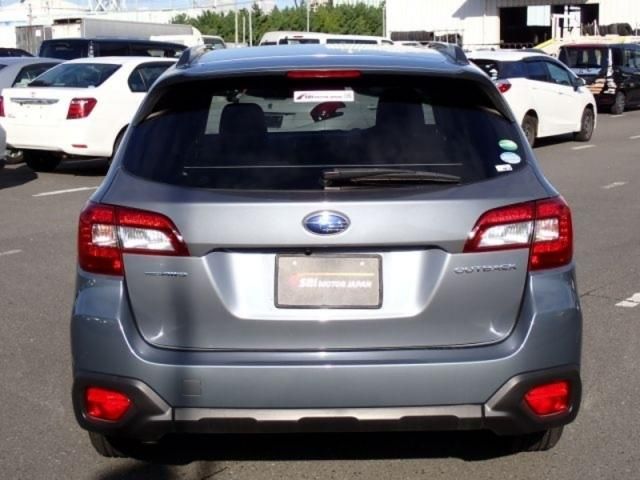 SUBARU LEGACY OUTBACK 2017 Image 31