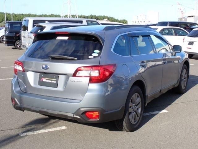 SUBARU LEGACY OUTBACK 2017 Image 31