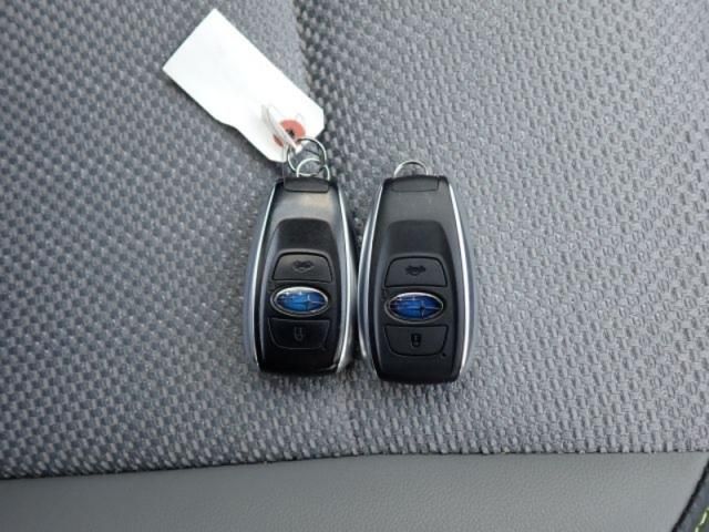 SUBARU LEGACY OUTBACK 2017 Image 31