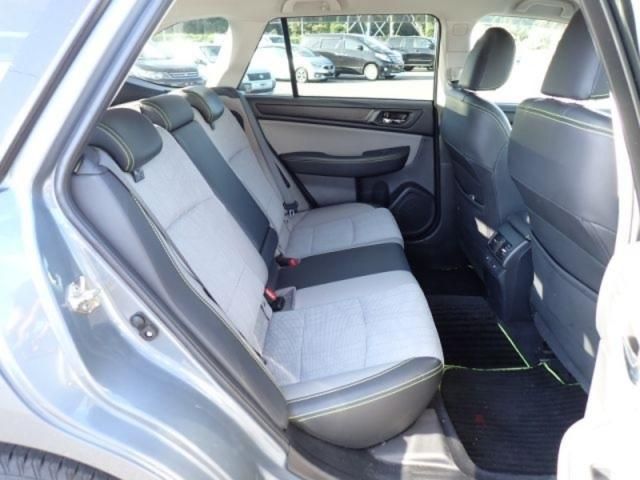 SUBARU LEGACY OUTBACK 2017 Image 31