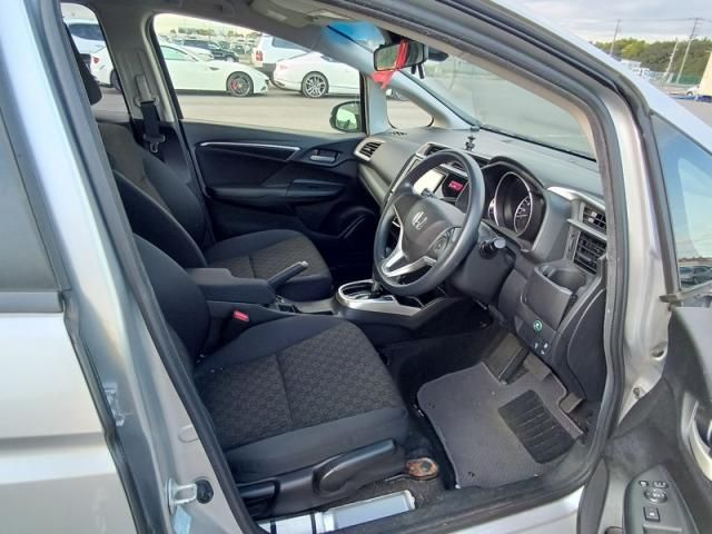 HONDA FIT 2016 Image 31