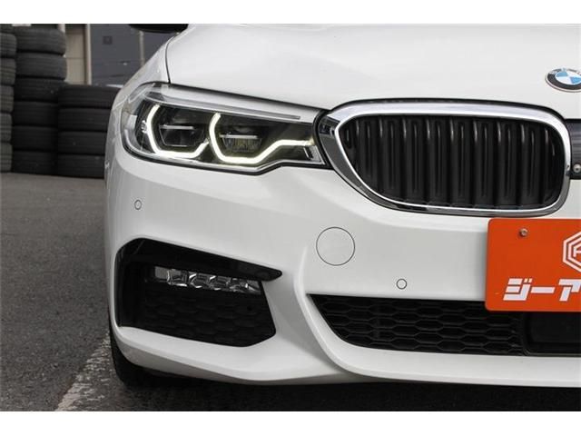 BMW 5SERIES TOURING 2017 Image 31