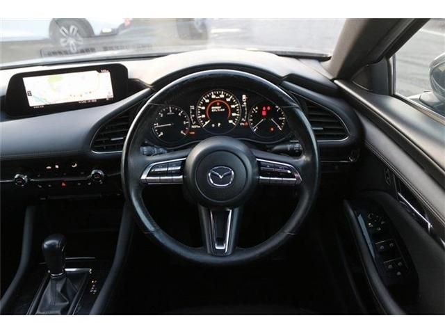 MAZDA 3 FASTBACK 2019 Image 31