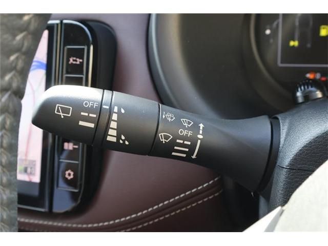 NISSAN KICKS 2023 Image 31