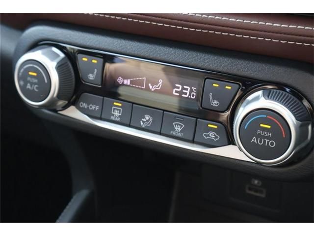 NISSAN KICKS 2023 Image 31