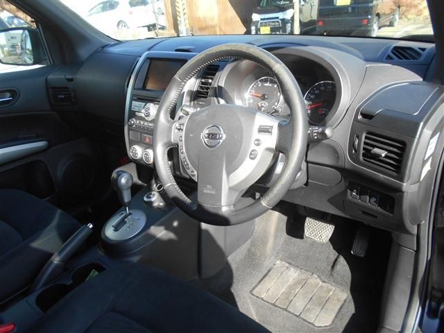 NISSAN X-TRAIL 4WD 2012 Image 31