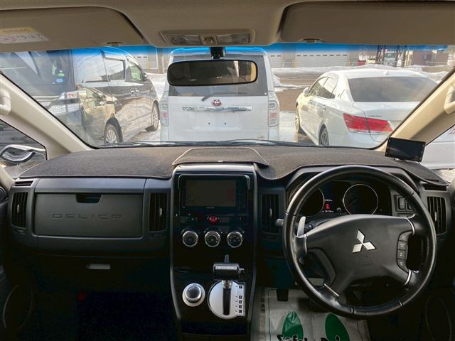 MITSUBISHI DELICA D:5 4WD 2015 Image 31