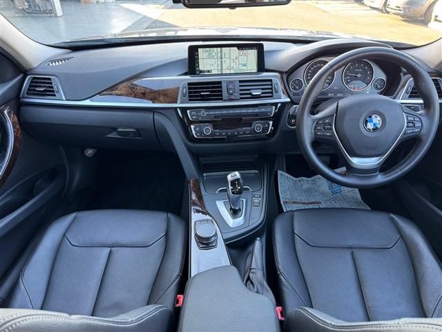 BMW 3SERIES SEDAN 2018 Image 31