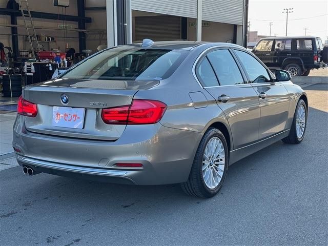 BMW 3SERIES SEDAN 2018 Image 31