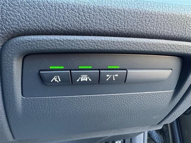 BMW 3SERIES SEDAN 2018 Image 31