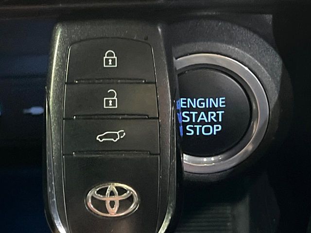 TOYOTA HARRIER 2WD 2020 Image 31