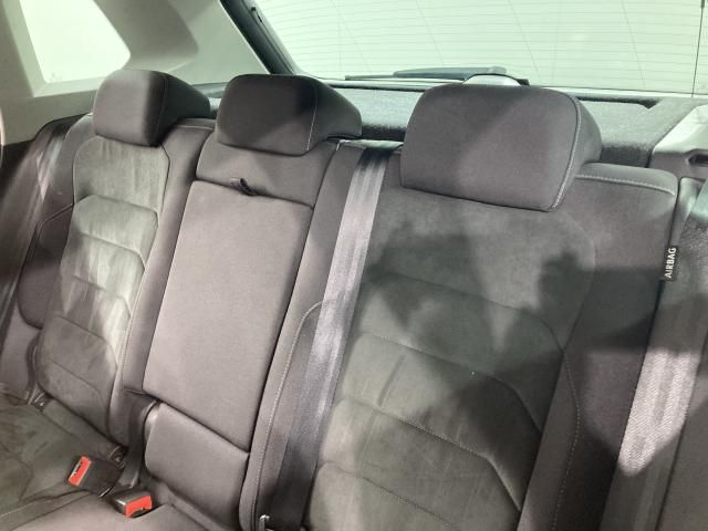 VOLKSWAGEN TIGUAN 2019 Image 31