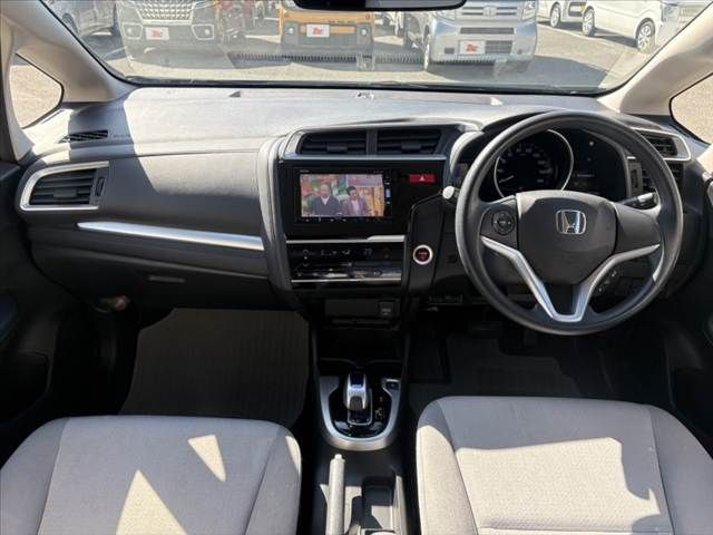 HONDA FIT HYBRID 2015 Image 31