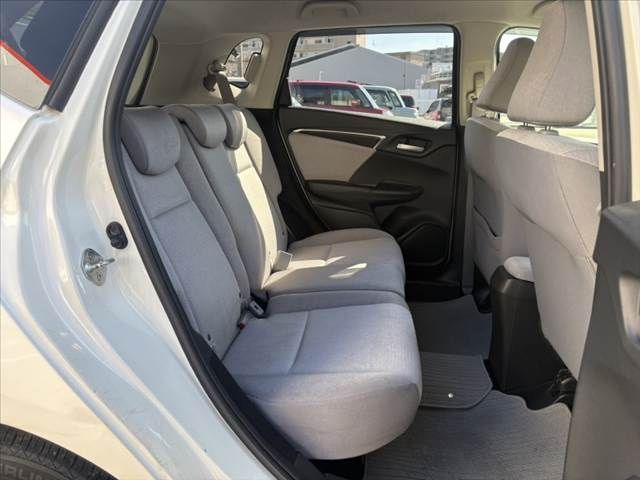 HONDA FIT HYBRID 2015 Image 31