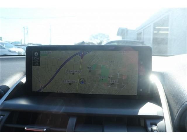 TOYOTA LEXUS NX300 2018 Image 31