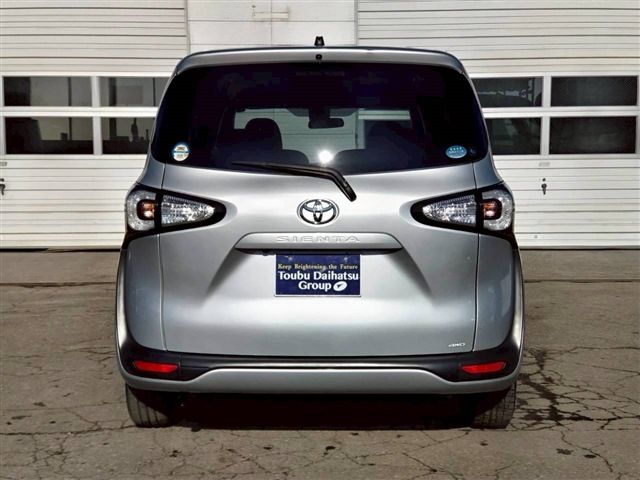 TOYOTA SIENTA 4WD 2015 Image 31