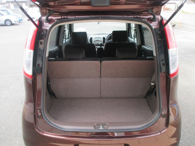 NISSAN MOCO 2009 Image 31