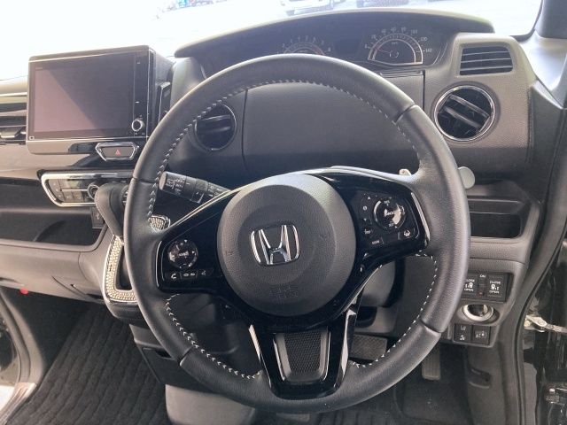 HONDA N BOX CUSTOM 2021 Image 31