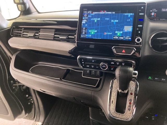 HONDA N BOX CUSTOM 2021 Image 31